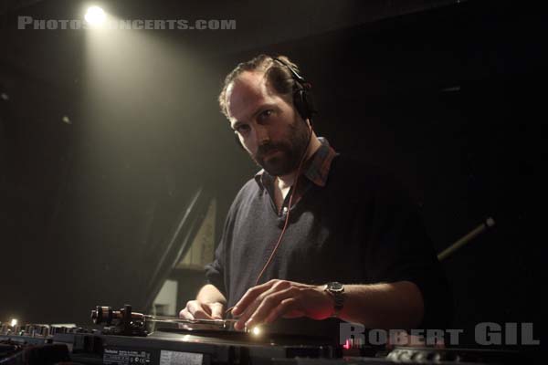 NICO MOTTE - 2015-04-18 - PARIS - Point Ephemere - 